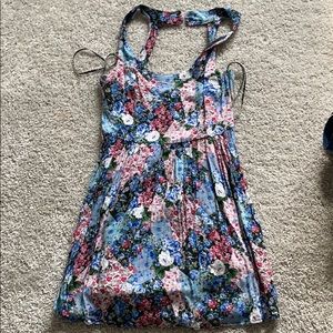 🌸 Floral mini Dress